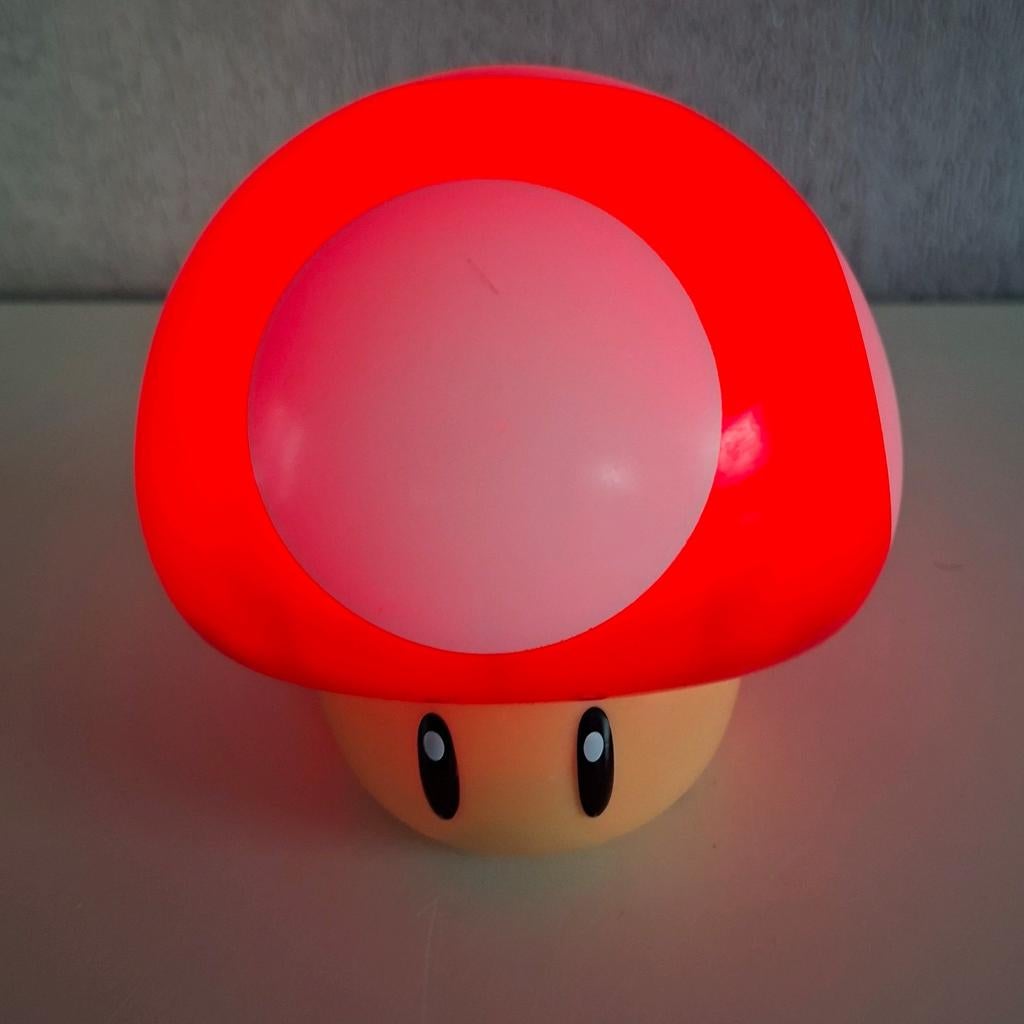 Nachtlamp super mario : paddenstoel / Mushroom lamp, Ophalen of Verzenden, Lamp