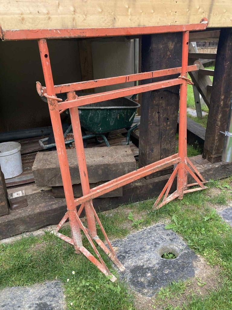 Tréteaux de maçon, Bricolage & Construction, Enlèvement, Utilisé, Autres types, Moins de 2 mètres