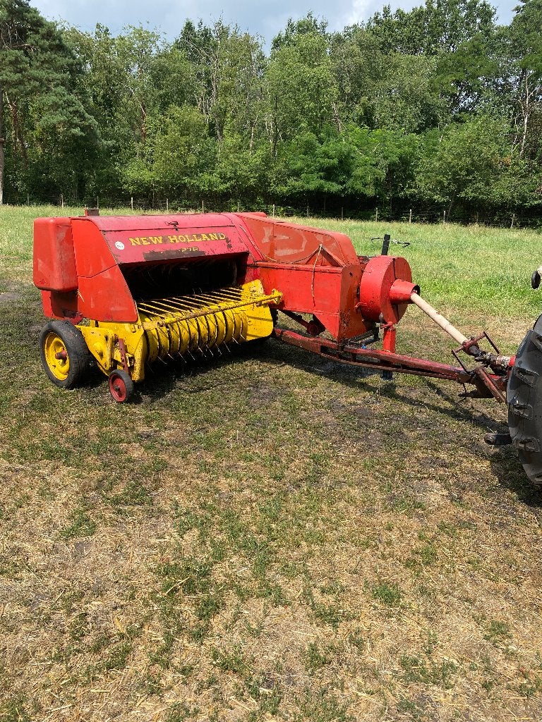 Pers New Holland 'Hay liner 278', Zakelijke goederen, Landbouw | Werktuigen, Ophalen
