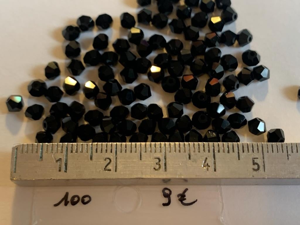 100 Swarovski tolletjes zwart, Ophalen of Verzenden, Nieuw, Kraal