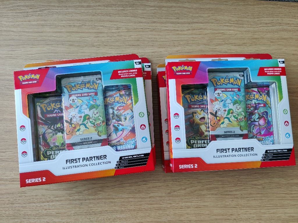 Pokémon First Partner Illustration 2 – 4 stuks – Sealed, Hobby & Loisirs créatifs, Jeux de cartes à collectionner | Pokémon, Neuf