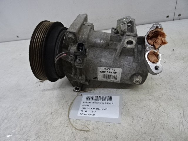 AIRCO POMP Renault Fluence (LZ) (8201025121), Gebruikt, Renault, Mevr. I. Hauben, Rue de l'Espoir 34 34
4030  GRIVEGNÉE, BE