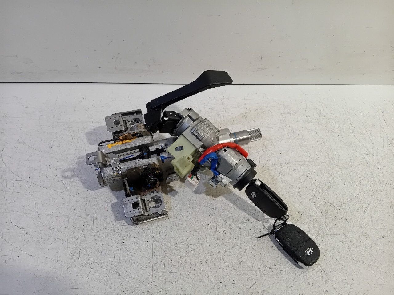 Contactslot + sleutel Hyundai i20, Auto-onderdelen, Onderdelen@venauto.nl, Van der Ven Autorecycling B.V., Gebruikt, Ettenseweg 76, 4706 PB Roosendaal, The Netherlands