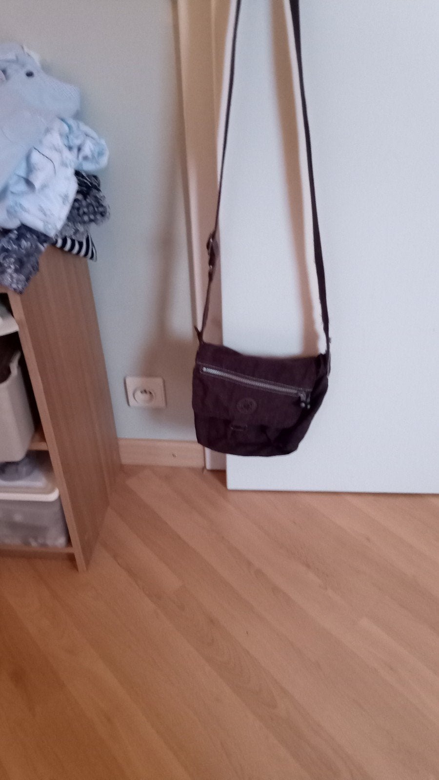 av sac kipling brun  en bandoulière, Bijoux, Sacs & Beauté, Sacs | Sacs à bandoulière, Utilisé, Brun, Kipling