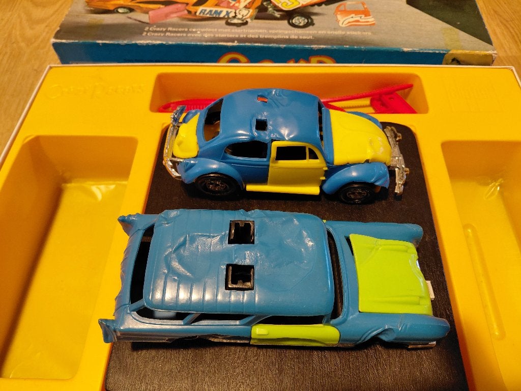 Crazy racers, Verzamelen, Overige Verzamelen, Verzenden