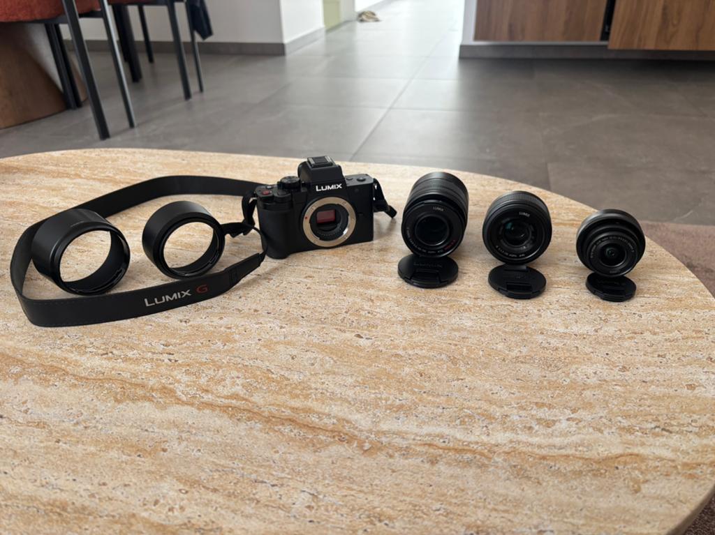 Panasonic Lumix G100D en excellent état, très peu utilisé., TV, Hi-fi & Vidéo, Appareils photo numériques, Comme neuf, Compact