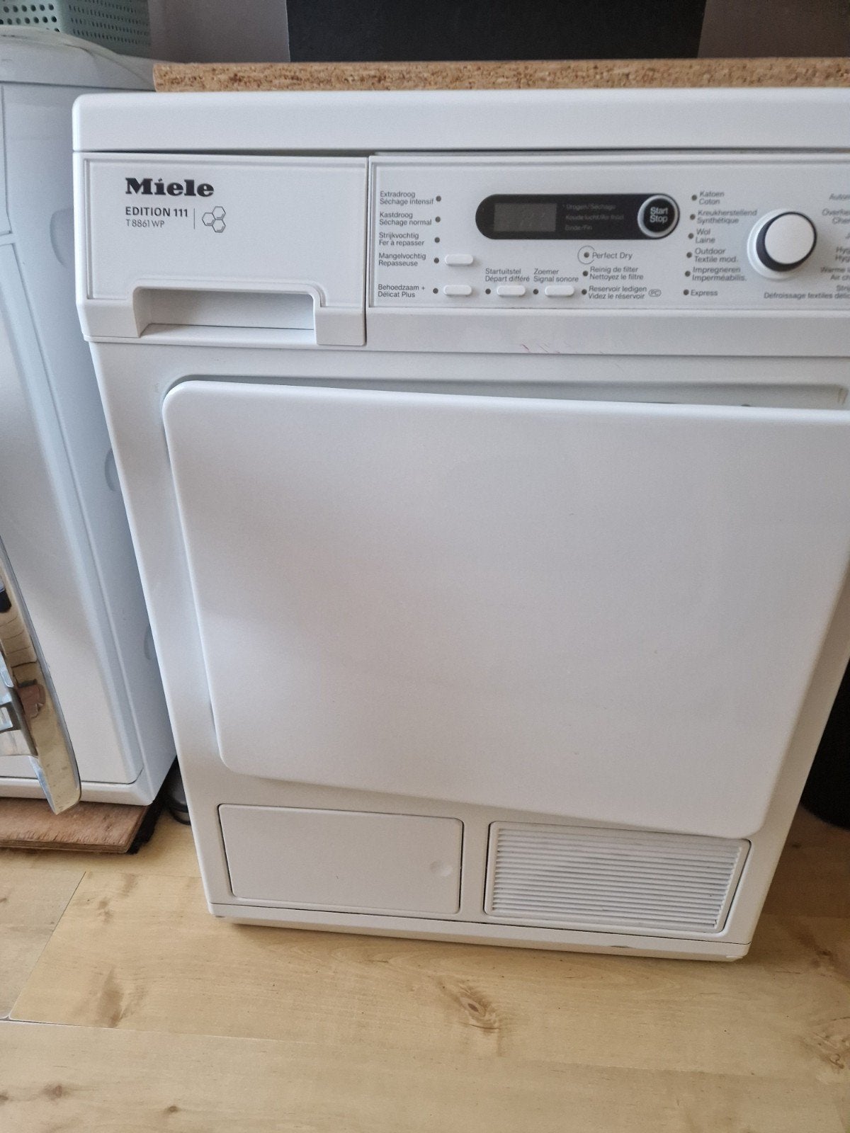 Droogkast Miele NP= 1150 EUR....in De Panne !!, Elektronische apparatuur, Droogkasten, Ophalen