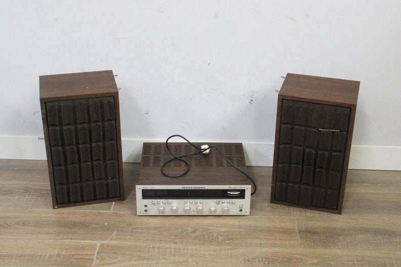 Hifi-set met versterker &luidsprekers - Marantz model2270, TV, Hi-fi & Vidéo, Amplificateur à lampes, Niet ingevuld, Niet ingevuld