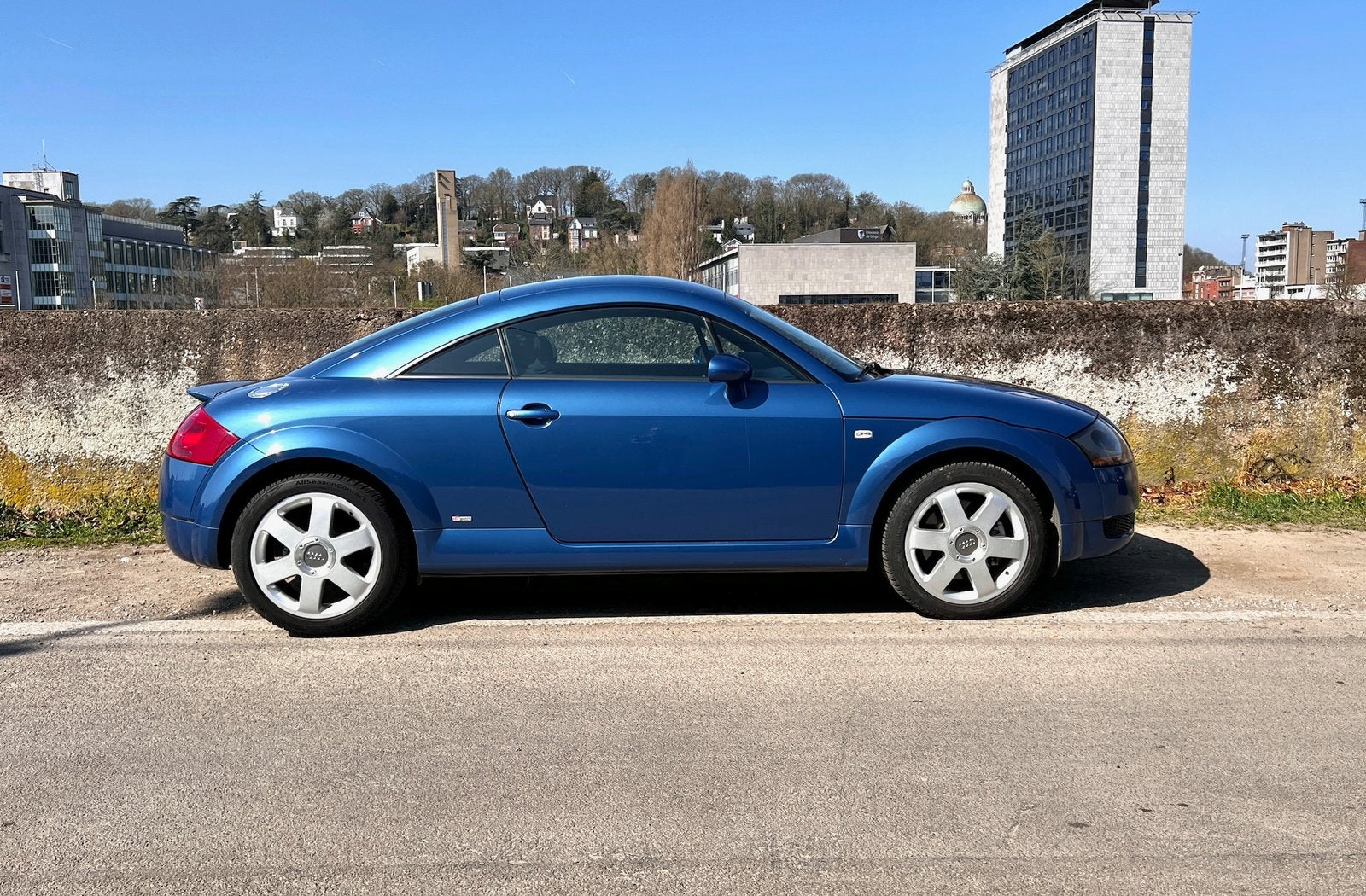 Audi tt MK1 180ch 1999, Cuir et Alcantara, Boîte manuelle, Noir, Particulier