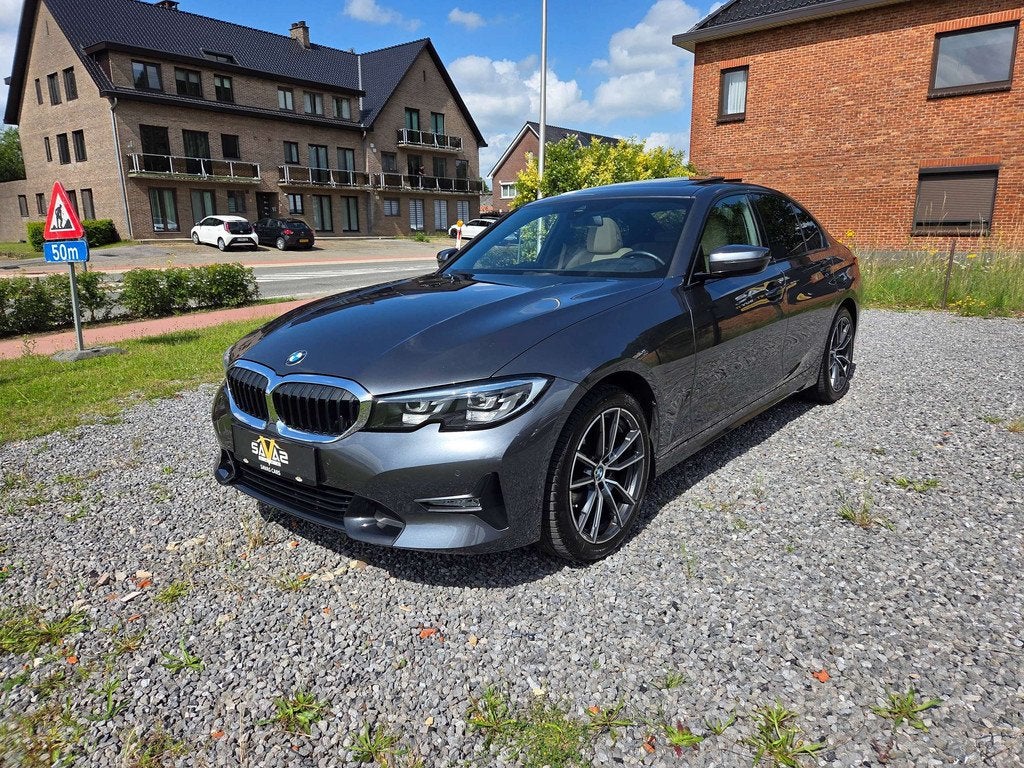 BMW 3 Serie 318 318iA OPF Sport line/Pano/Apple-Android/Virt, Cuir, Argent ou Gris, Achat, Carnet d'entretien