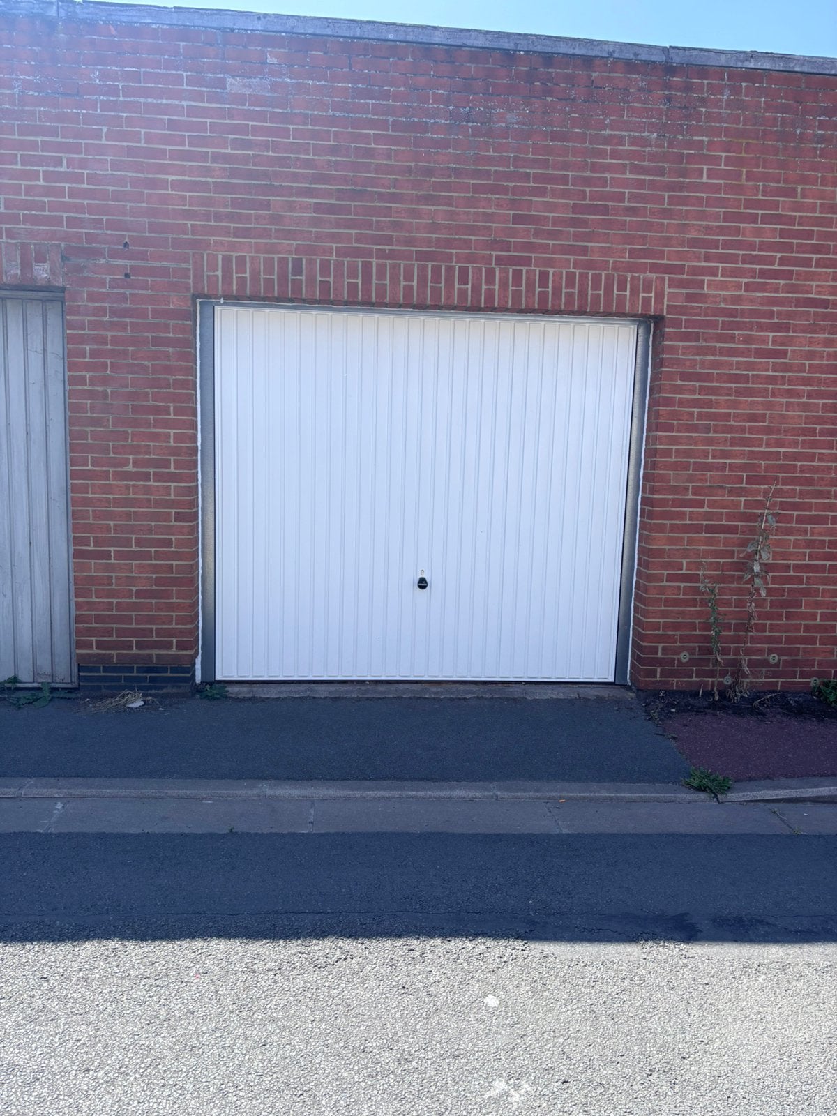 Garage à louer à Dour 7370 loyer 70€/mois