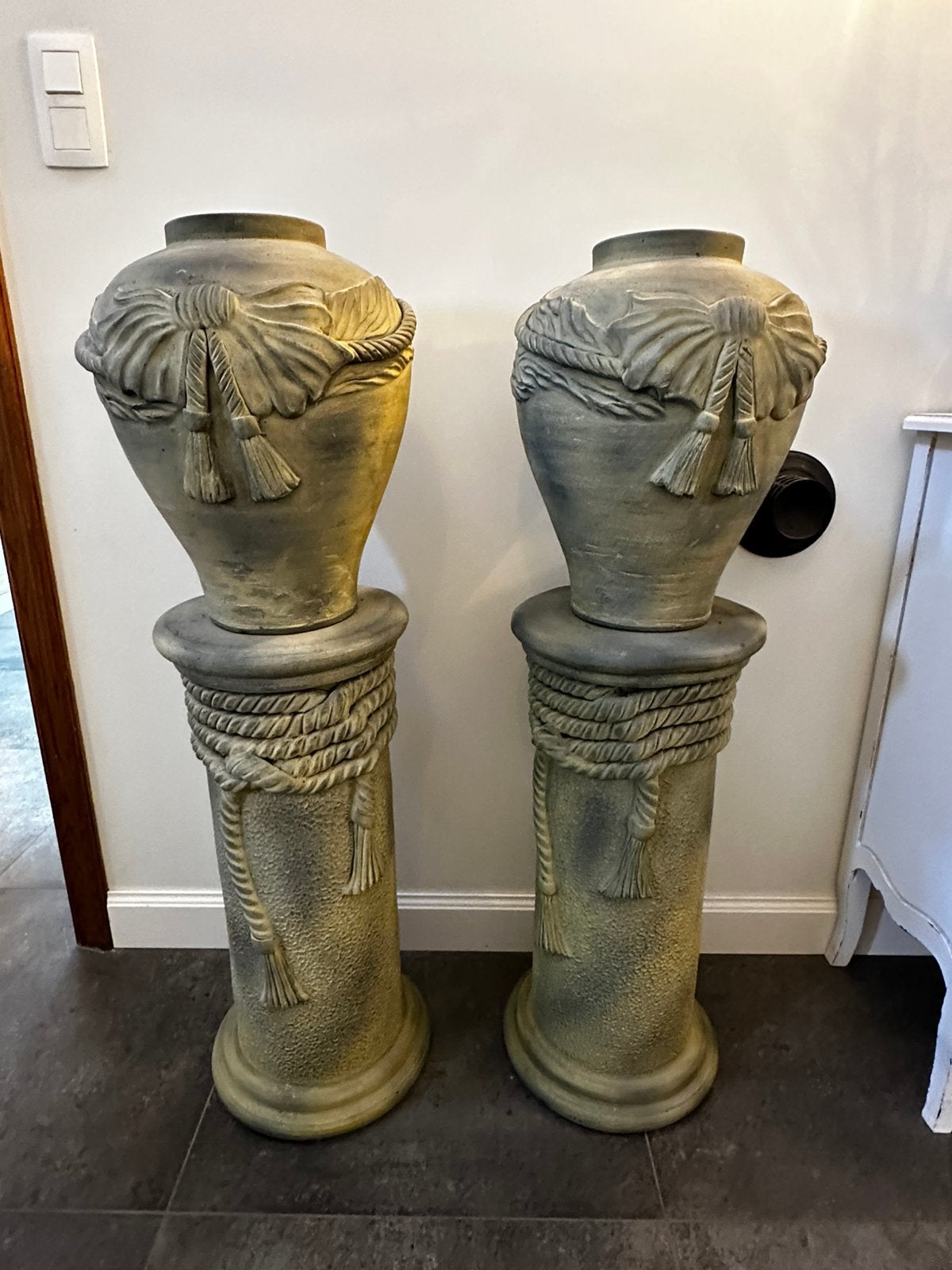 2 zuilen met vaas in groene patina, Maison & Meubles, Accessoires pour la Maison | Colonnes & Piliers, Enlèvement, Comme neuf
