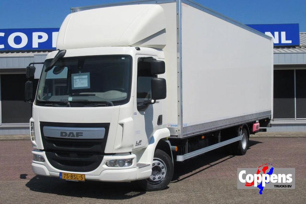 DAF LF 250 250 bak + klep + schuifzeil E6, Auto's, Vrachtwagens, Wit, Bedrijf, DAF, Te koop
