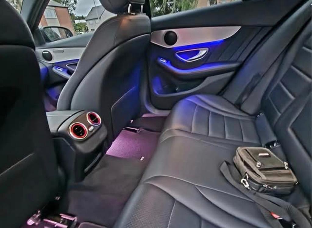 Mercedes c220 2018.196pk in heel goede staat., Auto's, Mercedes-Benz, Lederen bekleding, Elektrisch, Grijs, Particulier