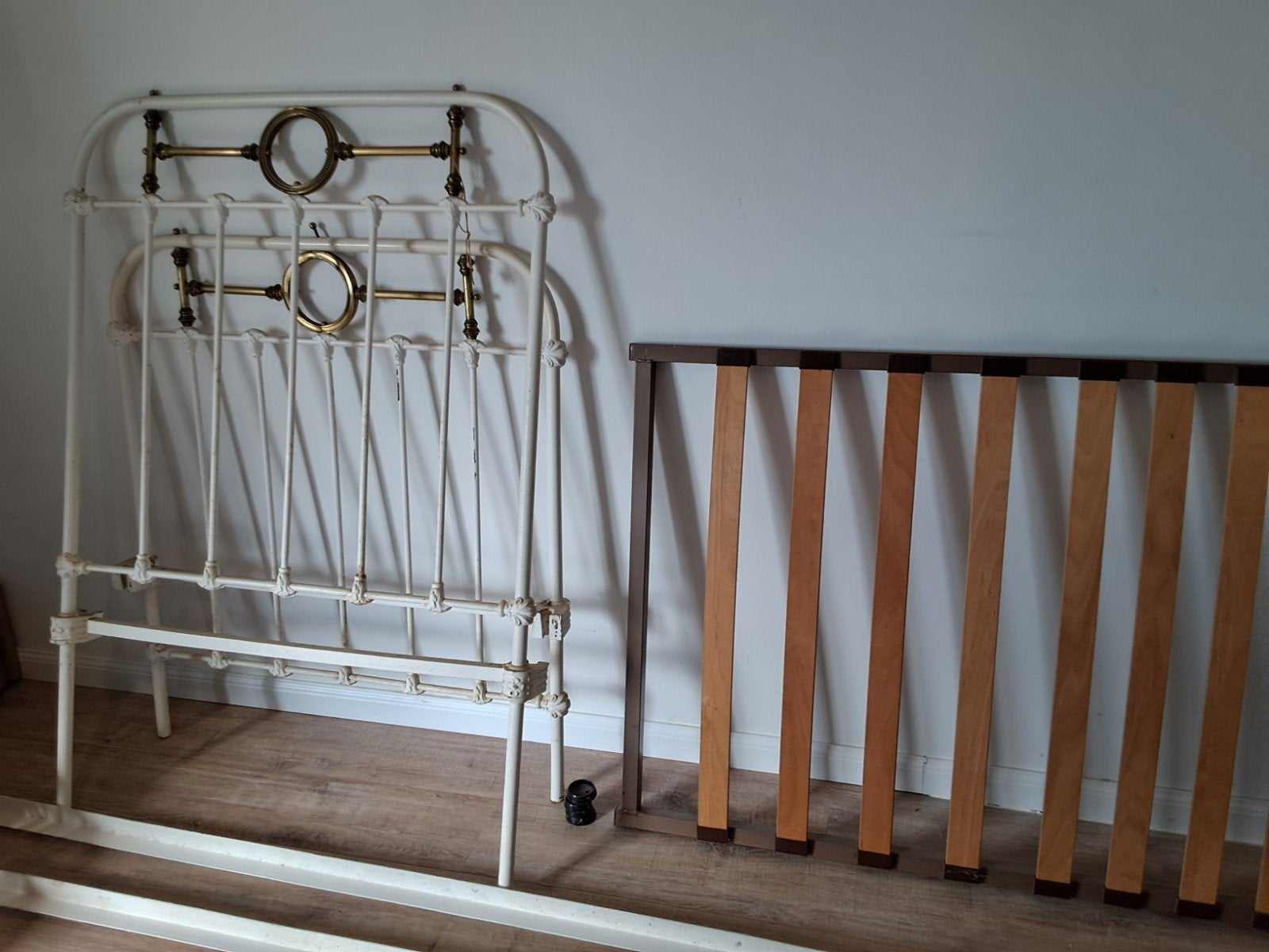 antiek eenspersoonsbed, Antiek en Kunst, Antiek | Meubels | Bedden, Ophalen