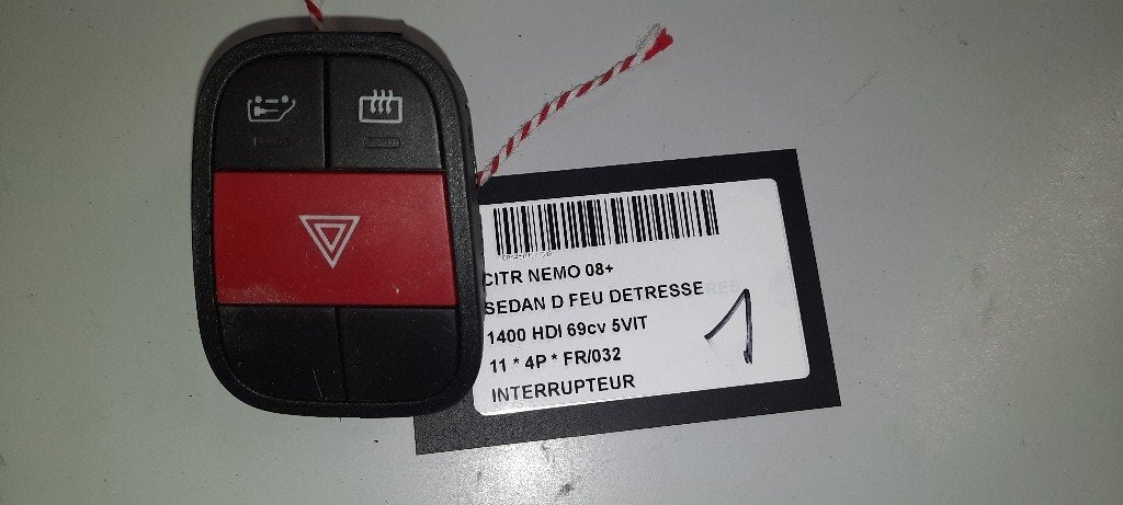 SCHAKELAAR Citroën Nemo (AA) (01-2008/-), Auto-onderdelen, Gebruikt, Citroën, Mevr. I. Hauben, Rue de l'Espoir 34 34
4030  GRIVEGNÉE, BE