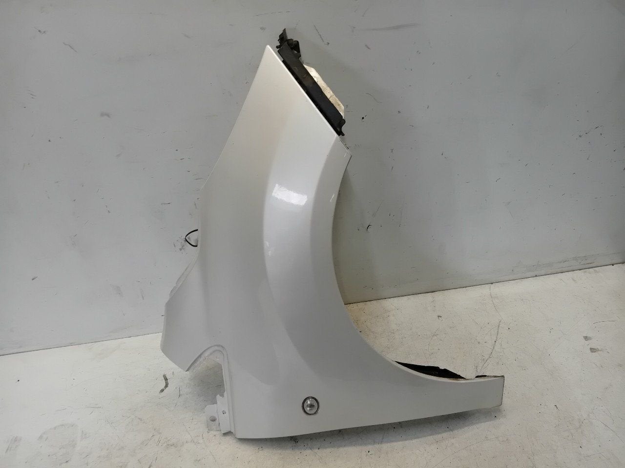Spatbord rechts voor Ford Ka, Onderdelen@venauto.nl, Van der Ven Autorecycling B.V., Ettenseweg 76, 4706 PB Roosendaal, The Netherlands