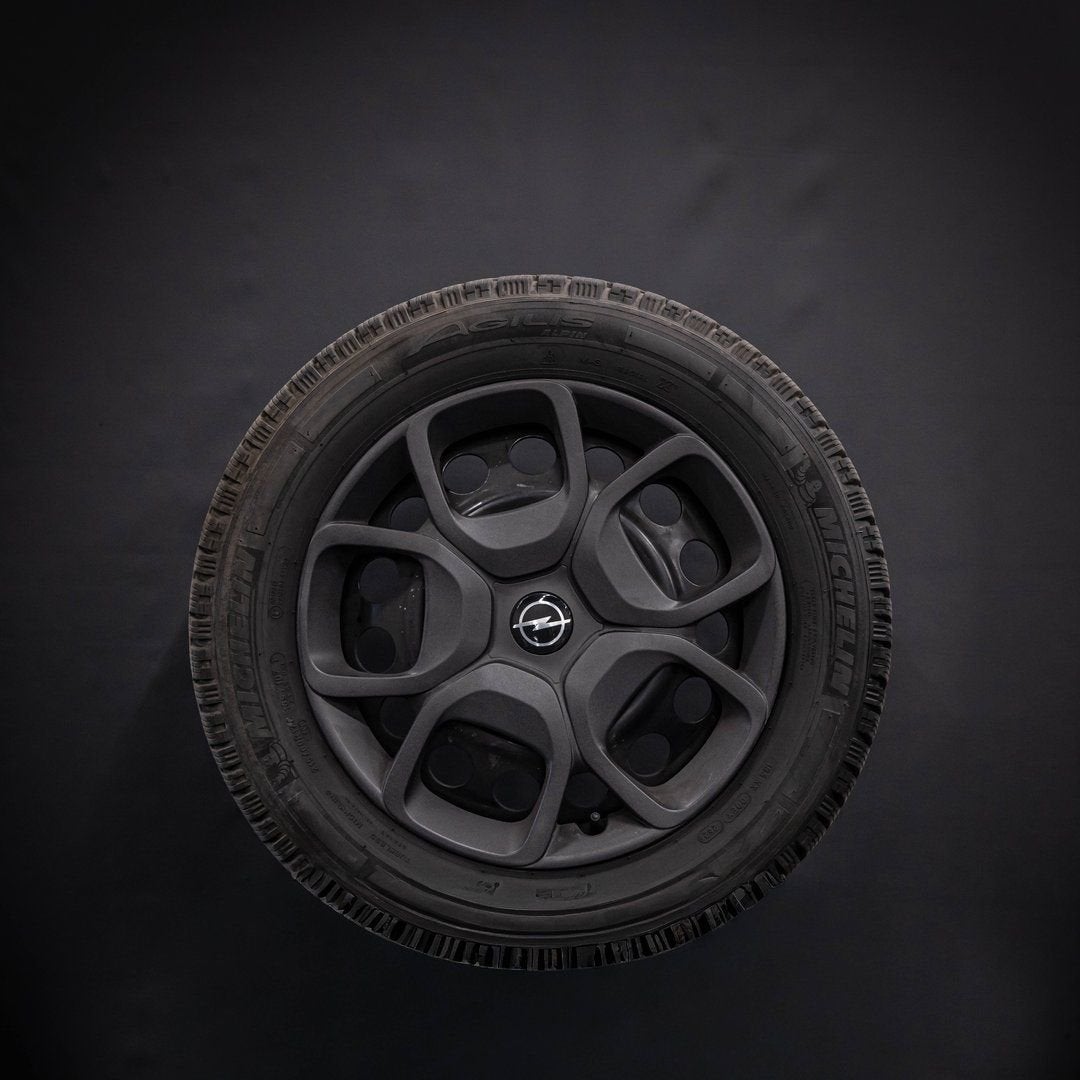 17 inch stalen velgen Opel Vivaro   winterbanden 215/60/17, Auto-onderdelen, -, -, Banden en Velgen, 17 inch