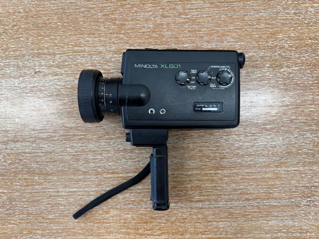 Caméra vidéo Minolta XL601 Super 8 - Testée et fonctionne, Enlèvement, Utilisé, Compact, Minolta
