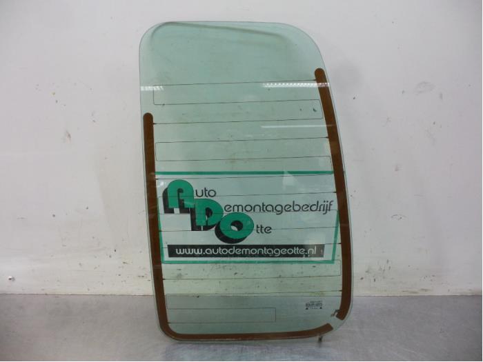 Vitre portière arrière camionnette d'un Volkswagen Caddy (, Autos : Pièces & Accessoires, Volkswagen, -, 3 mois de garantie, Utilisé