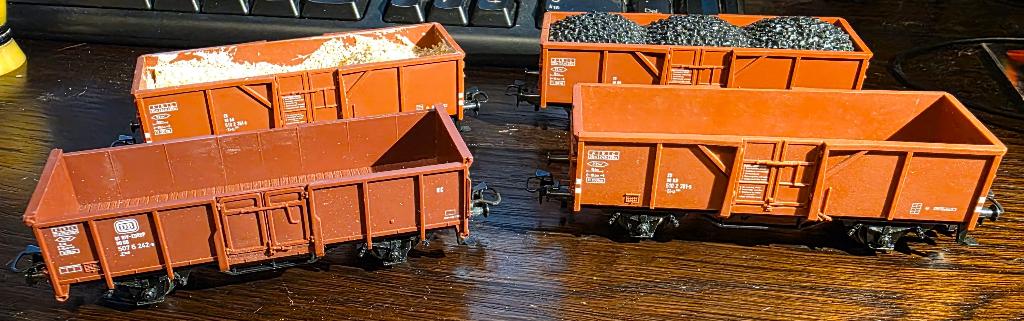 3482. Set van 4 DB H0 Märklin dumptrucks., Ophalen of Verzenden, Gebruikt, Wagon, Märklin