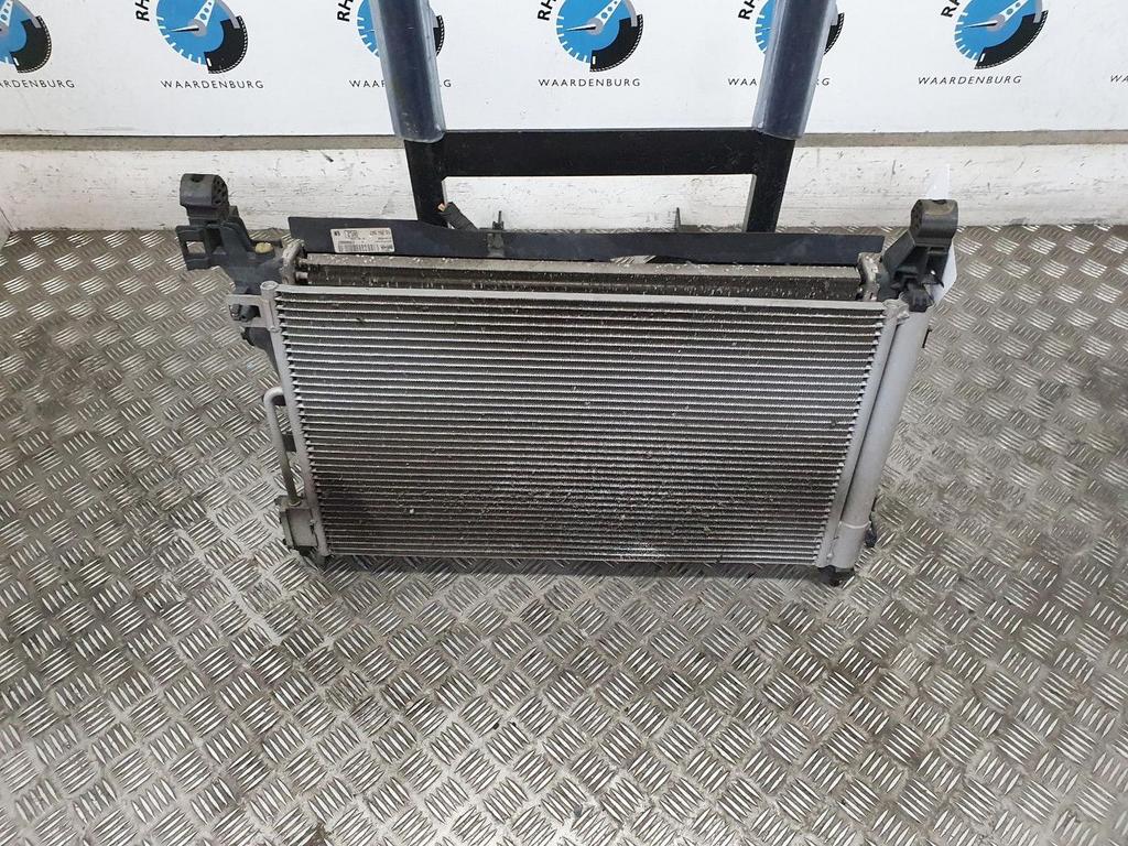 OPEL CORSA 1.4-16V Business KOELERPAKKET 2008, Auto-onderdelen, Ophalen of Verzenden, Gebruikt, Stiba lid