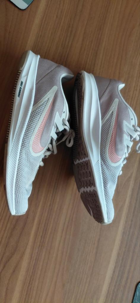 Run / wandelschoenen Nike . Zo goed als nieuw ., Ophalen