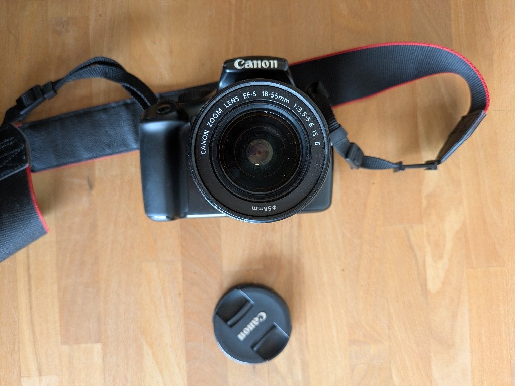 Canon 1100 D + EF-S 18-55 IS II, Audio, Tv en Foto, Ophalen of Verzenden, Zo goed als nieuw, Spiegelreflex, Canon