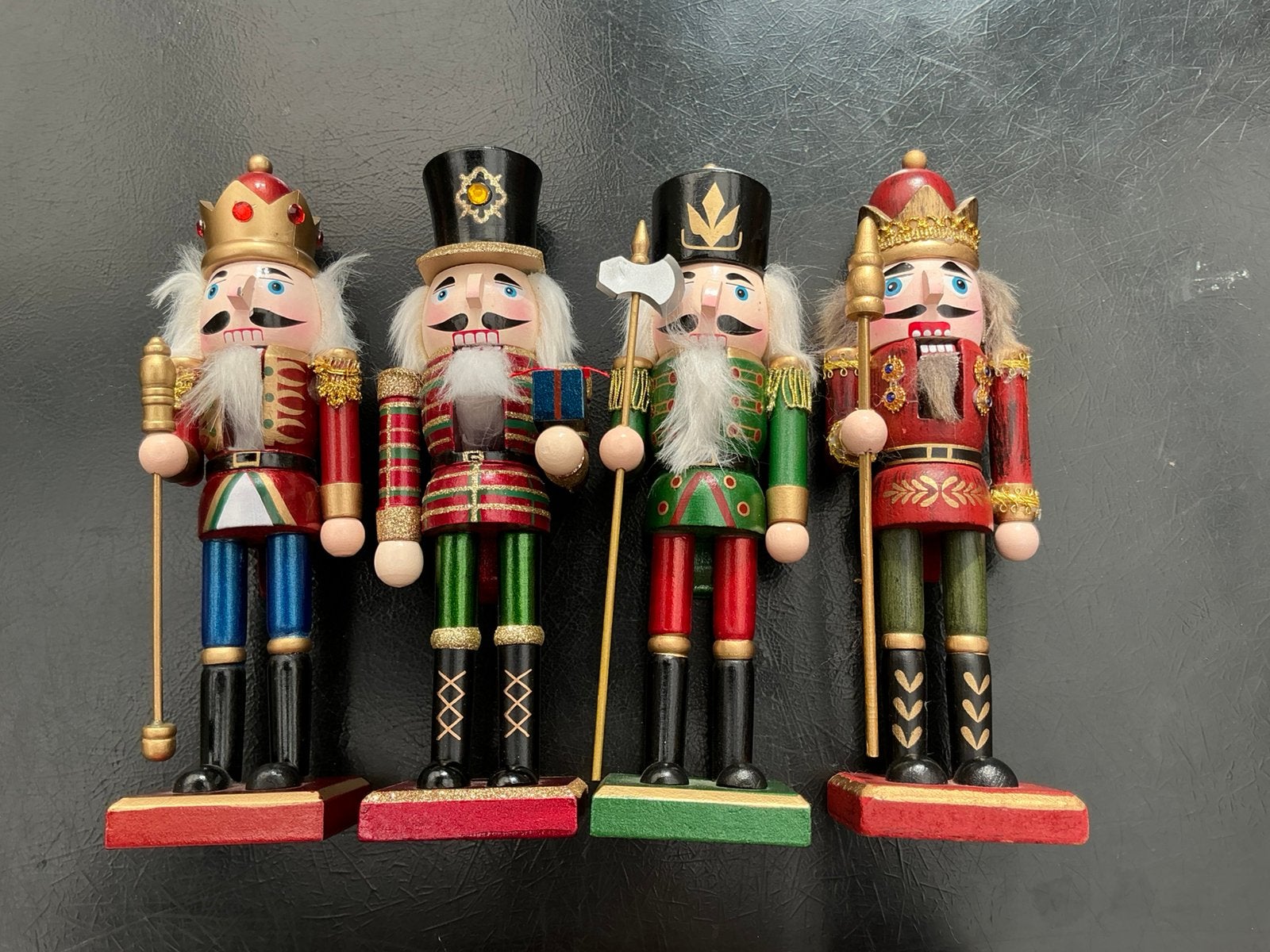 Sfeervolle set van 4 houten kerstnotenkrakers (26 cm), Ophalen of Verzenden, Zo goed als nieuw
