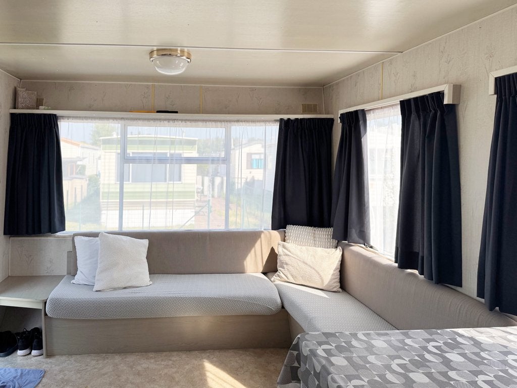 Oostduinkerke - Caravan + Grond DUNEPARK - Broker REF 90354, Tot 200 m², 2 kamers, Vrijstaande woning, Provincie West-Vlaanderen