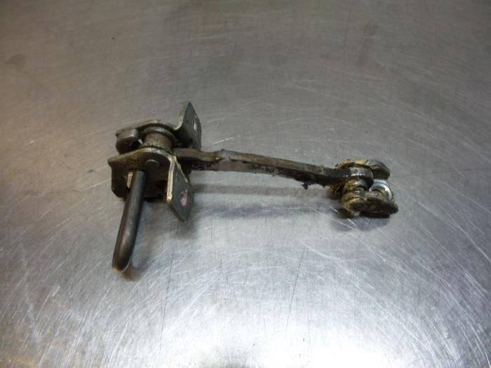 Butée 4portes arrière droite d'un Opel Meriva (Meriva 03-), -, Opel, 3 mois de garantie, Utilisé