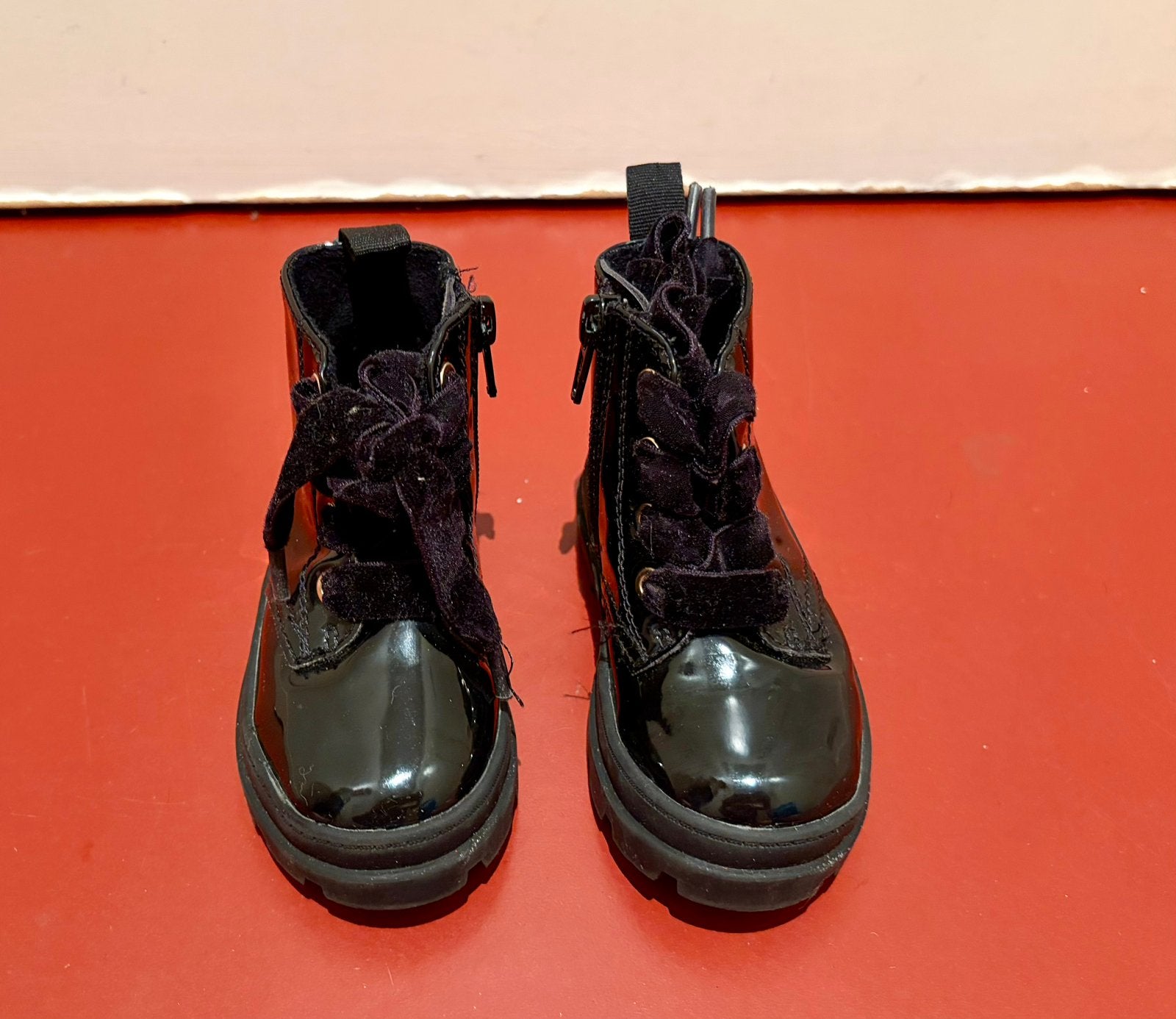 Kinderlaarzen – maat EU 22, Kinderen en Baby's, Kinderkleding | Schoenen en Sokken, Meisje, Ophalen of Verzenden, Laarzen, Zo goed als nieuw