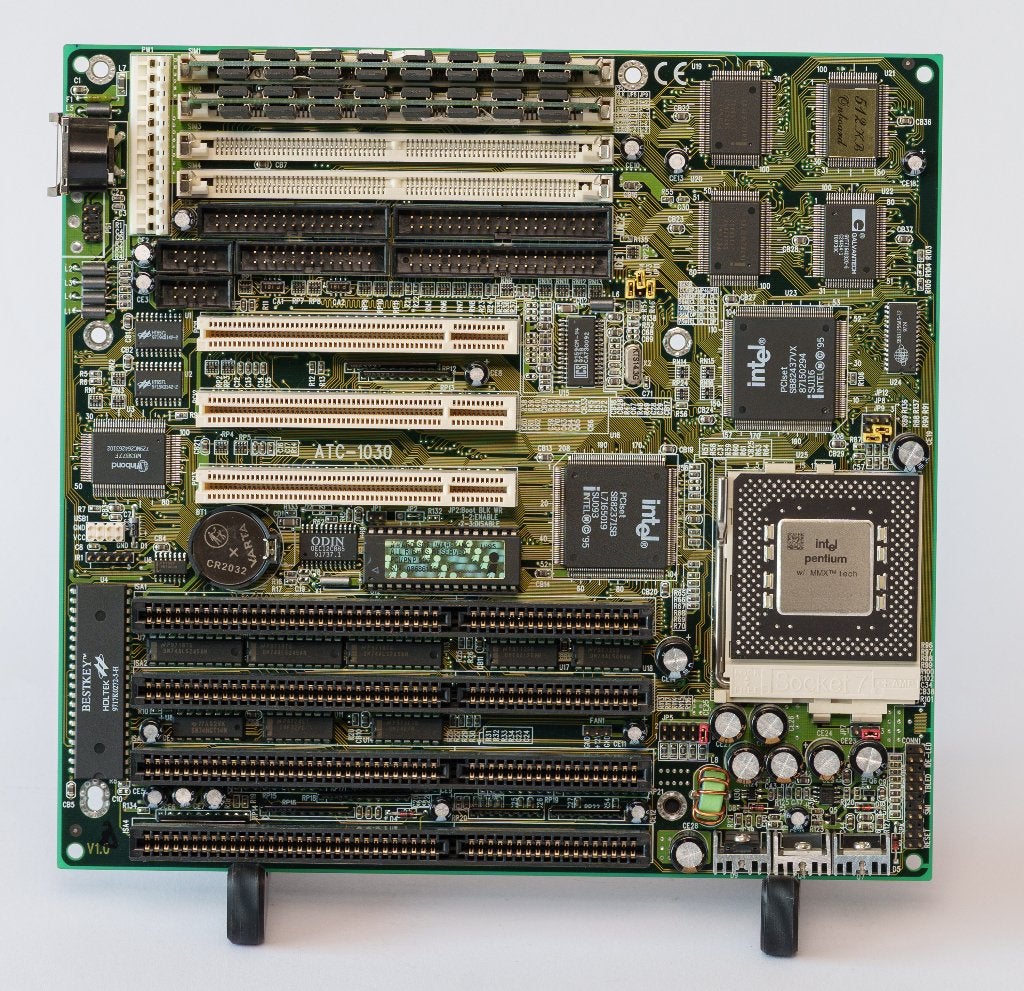 A-Trend ATC-1030 + Intel Pentium MMX 200  (Socket 7), Informatique & Logiciels, Cartes mères, Enlèvement ou Envoi, Reconditionné