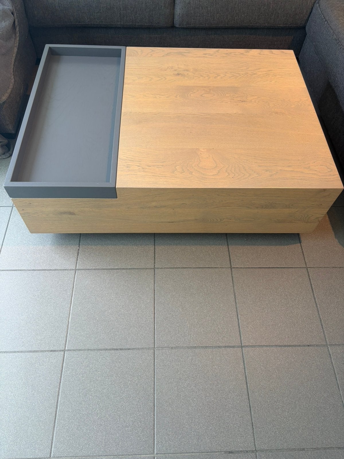 Mooie eettafel + salontafel – Heylen – houtlook & zwart, Maison & Meubles, Enlèvement, Comme neuf