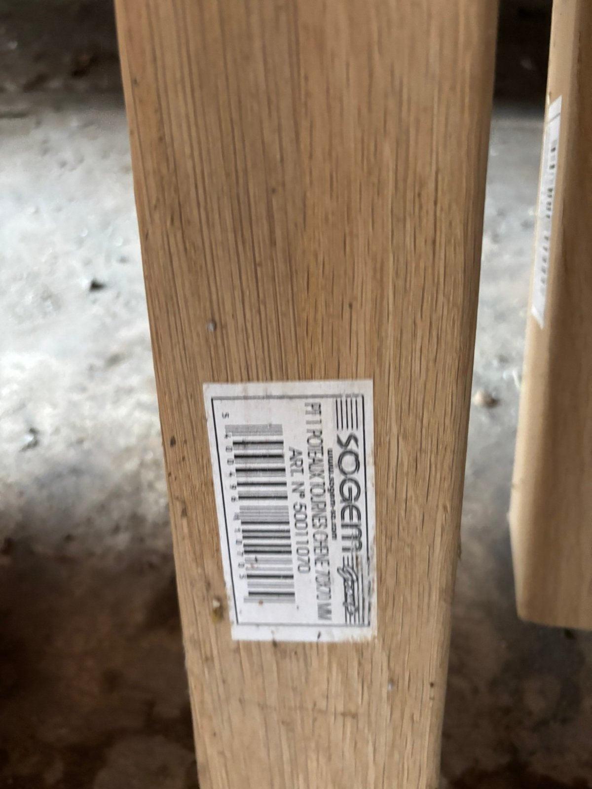 Nouveaux poteaux de balustrade en bois, Enlèvement, Comme neuf