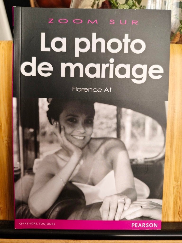 Livre « La photo de mariage », Boeken, Kunst en Cultuur | Fotografie en Design, Ophalen, Zo goed als nieuw, Techniek