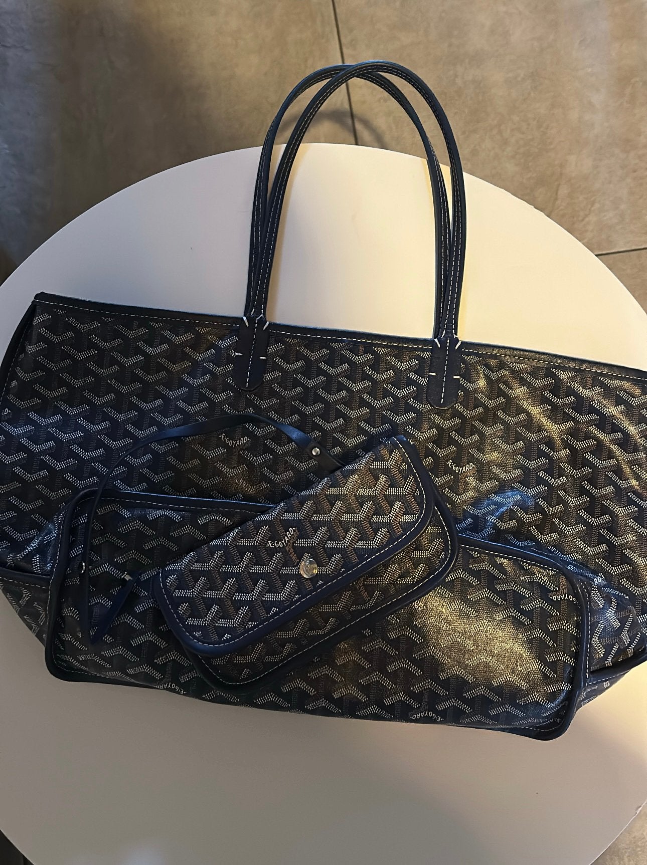 Donkerblauw goyard tas, Bijoux, Sacs & Beauté, Sacs | Sacs Femme, Enlèvement, Comme neuf