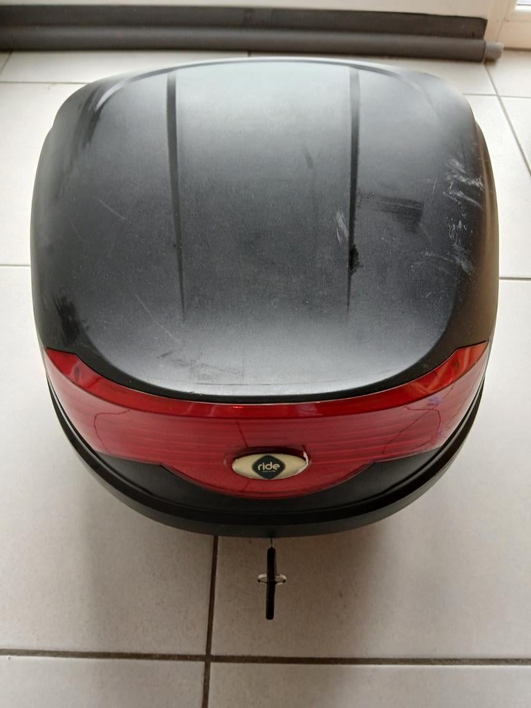 Coffre pour moto/scooter., Motos, Enlèvement, Utilisé