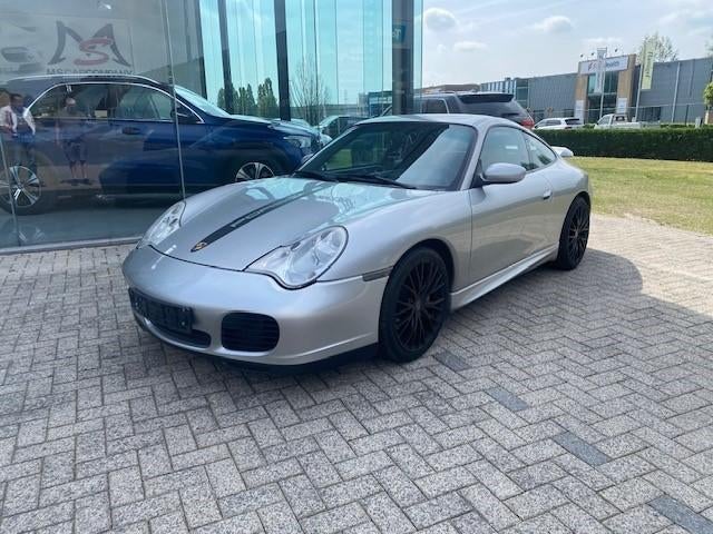 Porsche 996 Carrera 4*Sportuitlaat*Volledige historiek*, Auto's, Porsche, 4 zetels, 238 kW, Zwart, https://public.car-pass.be/vhr/fb9ea491-c6f3-43b8-a089-73ac5252f441