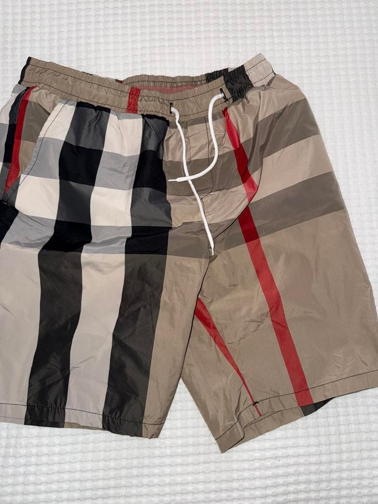 Burberry short maat m, Ophalen of Verzenden, Maat 48/50 (M)