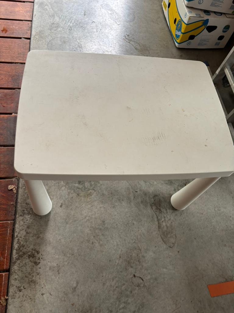 Ikea kindertafel, Ophalen, Gebruikt