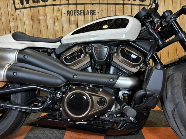 Harley-Davidson Sportster S, Customerservices@harley‑davidson.com, 3700 West Juneau Avenue
WI 53208  Milwaukee, US, 1252 cm³, Autre