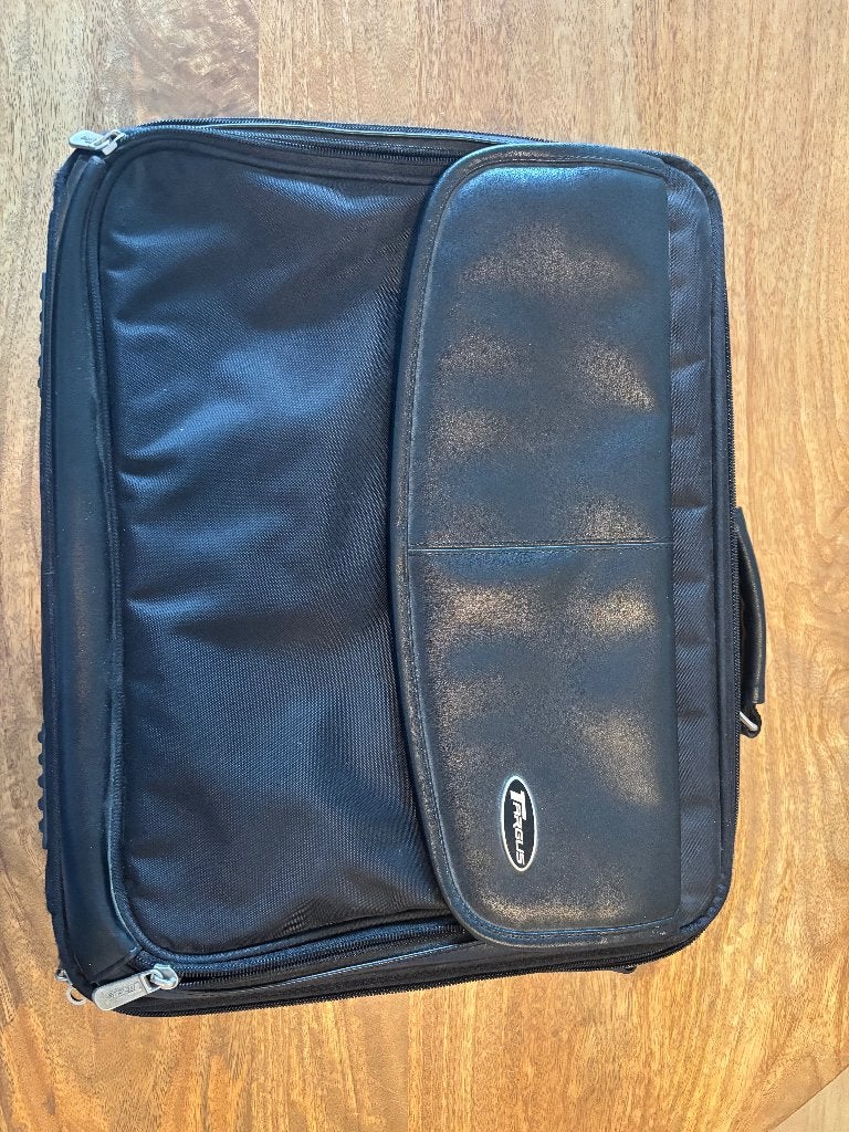 targus laptoptas, Informatique & Logiciels, Sacoches d'ordinateur portable, Noir, Hydrofuge, Enlèvement, Utilisé