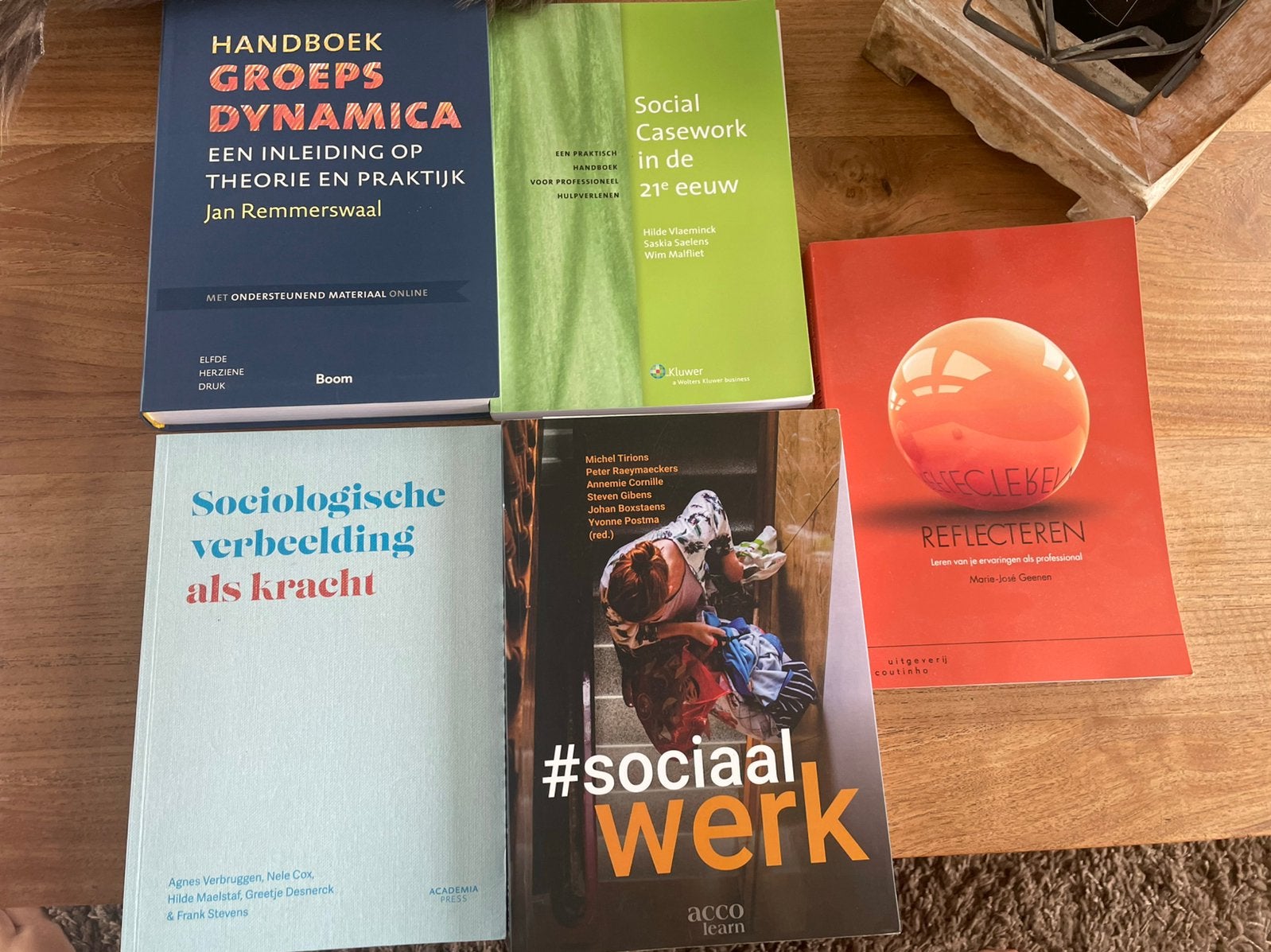 Boeken 1e jaar bachelor sociaal werk, Boeken, Ophalen of Verzenden, Zo goed als nieuw, Hogeschool