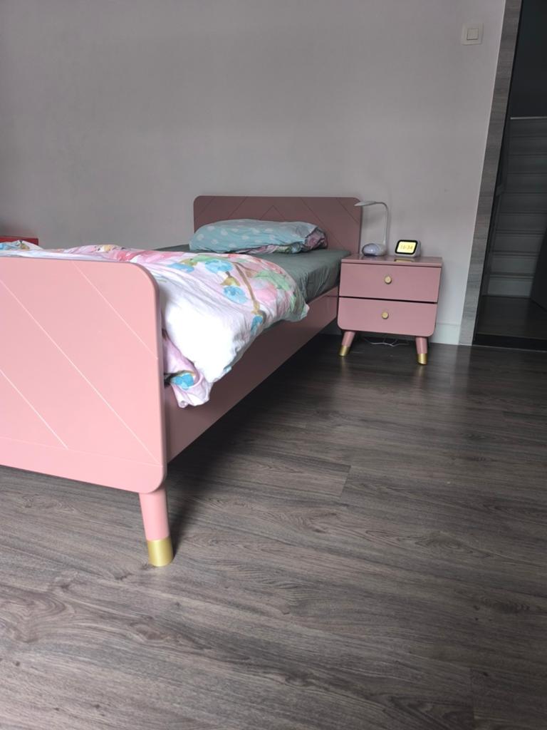 Bed en nachtkastje, Huis en Inrichting, Ophalen