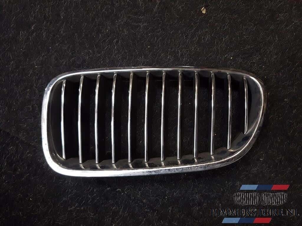 Grille chroom links BMW F10 F11 51137261355 7261355, -, Utilisé, -, Enlèvement ou Envoi