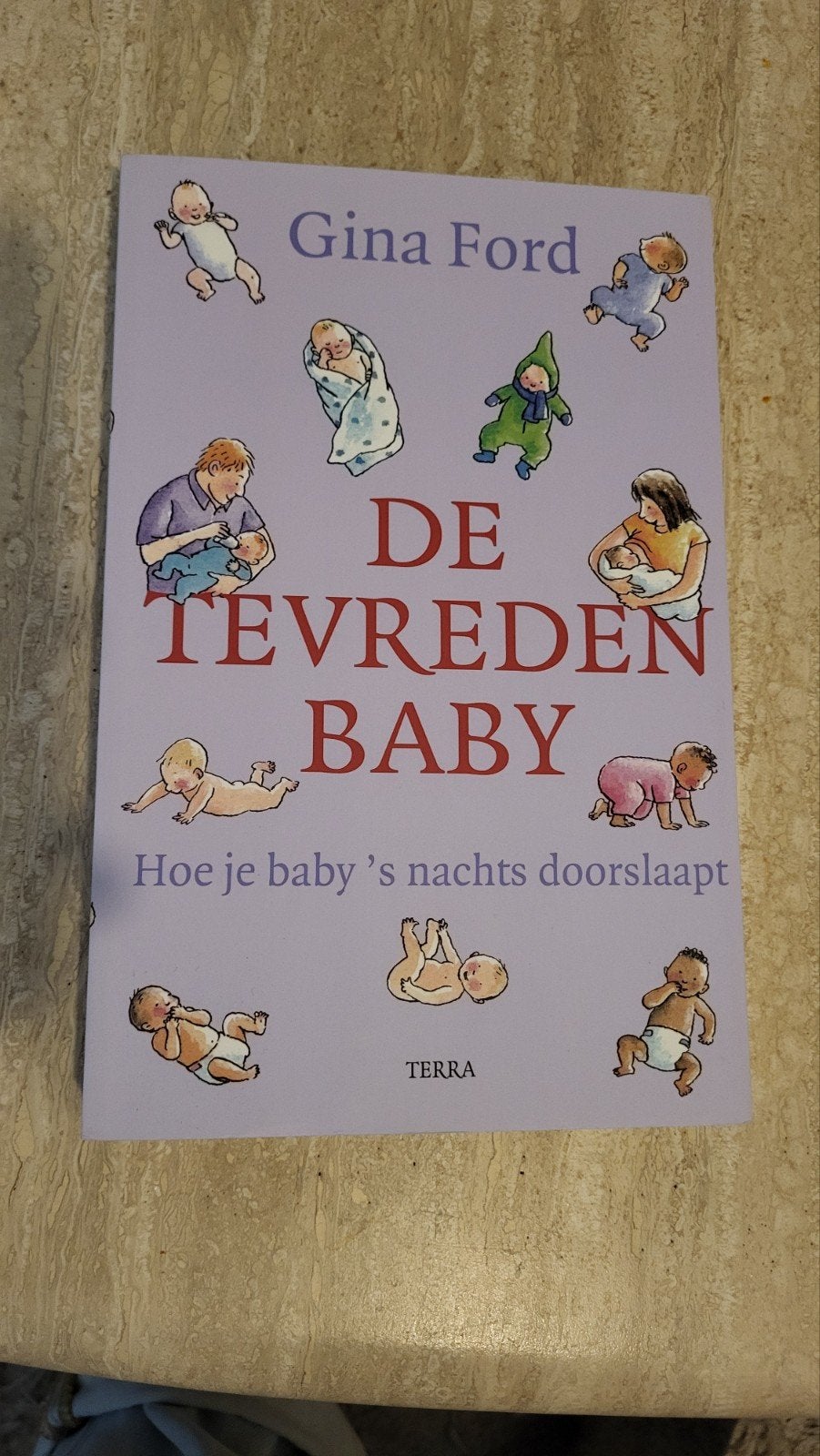 Gina Ford - De tevreden baby, Boeken, Zwangerschap en Opvoeding, Ophalen of Verzenden, Zo goed als nieuw, Gina Ford, Opvoeding tot 6 jaar