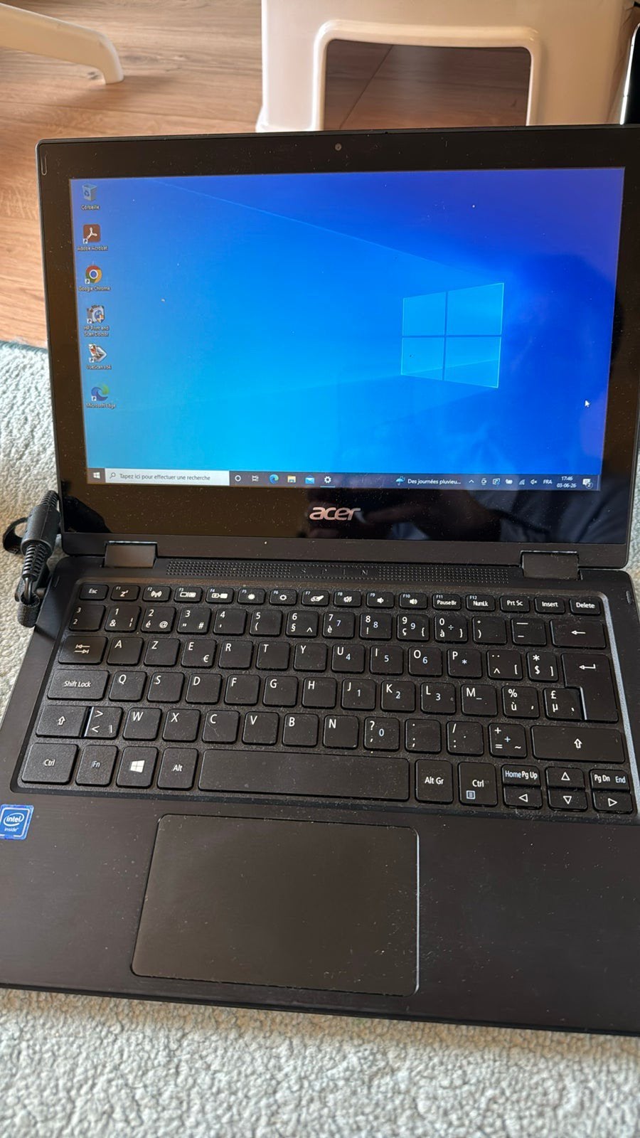 Occasion rare - PC/tablette reversible ACER SP111-33-C3NM, 11 pouces, Avec écran tactile, Moins de 2 Ghz, Enlèvement