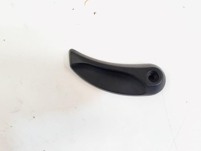 Levier capot d'un BMW 5-Serie, -, 3 mois de garantie, Utilisé, -