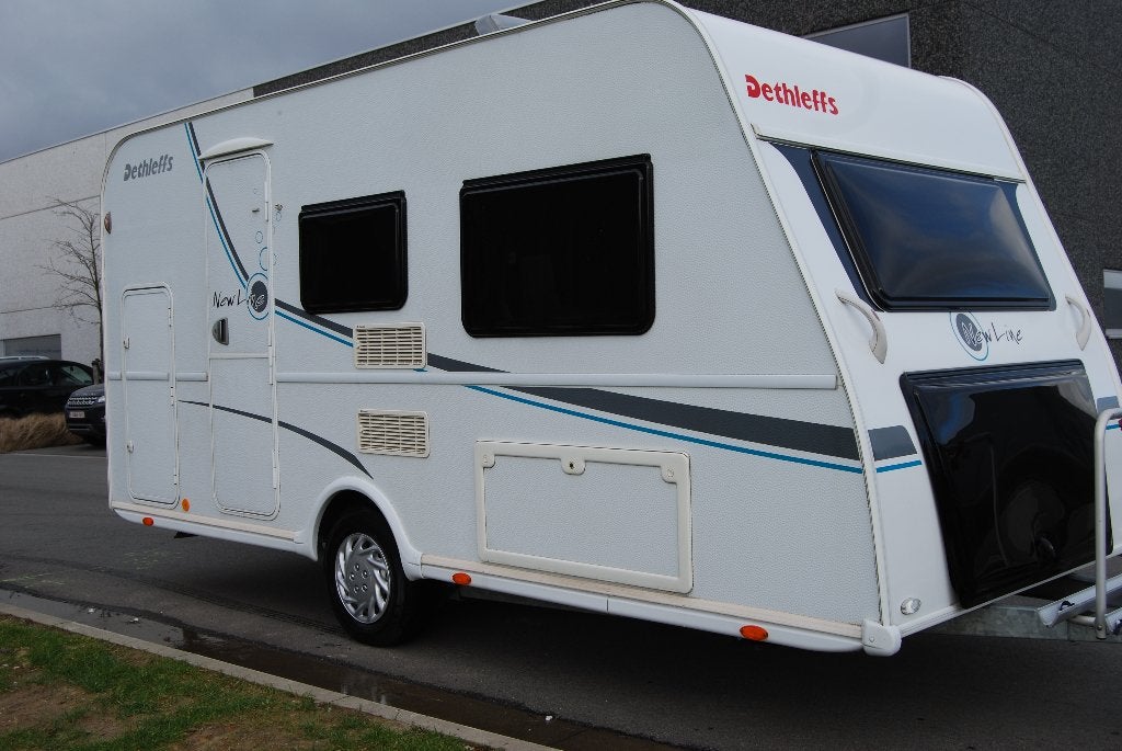 dethleffs new line met stapel bed, Stapelbed, Rondzit, Bedrijf, 750 - 1000 kg